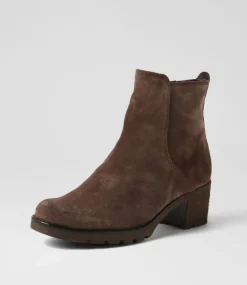 Agnes Mohair Suede Chelsea Boots