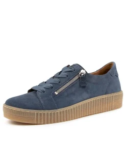 Amelia Blau Suede