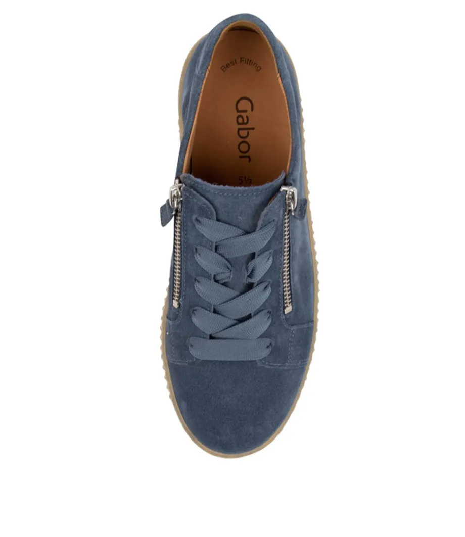 Amelia Blau Suede