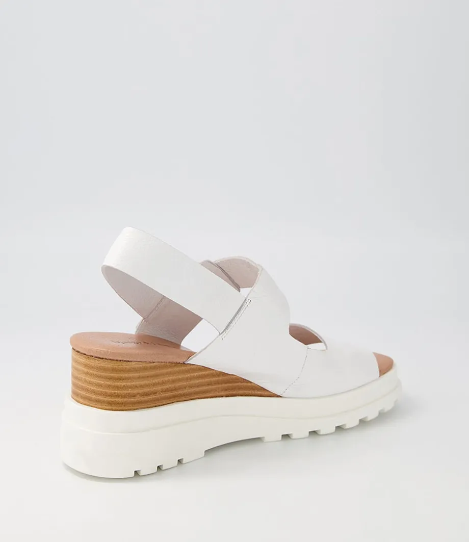 Barmer White Leather Sandals