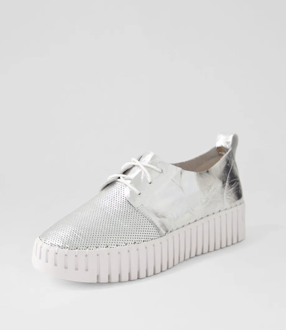 Batu Silver Shine Leather Sneakers