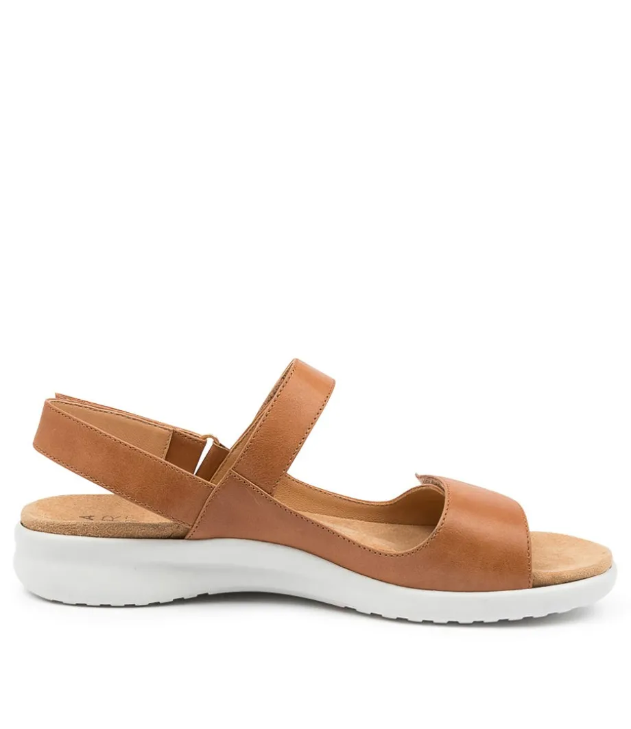 Benji Xw Tan-Wht Leather