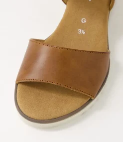 Briva Camel Leather Sandals