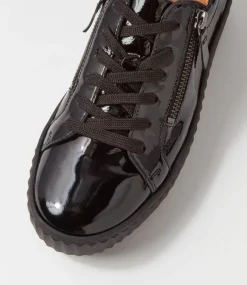 Carmelia Schwarz Patent Leather Sneakers
