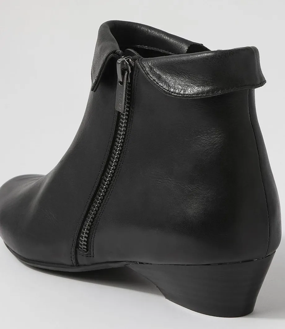 Cathal Xw Black Leather Ankle Boots