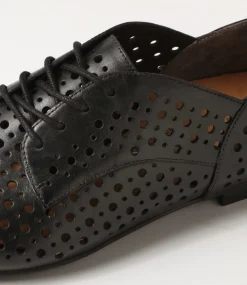 Clarey Xf Black Leather Lace Up Flats