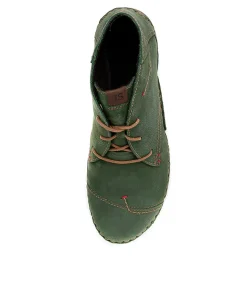 Fergey 18 Green Leather