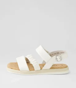 Fico Latte Leather Sandals