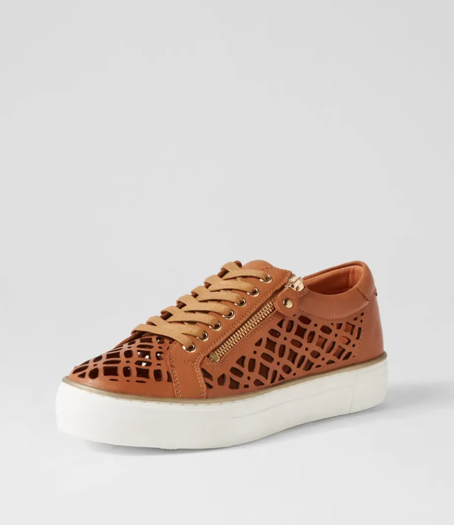 Flynng Tan White Leather Sneakers