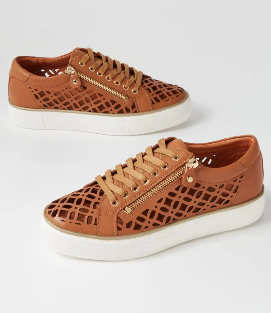 Flynng Tan White Leather Sneakers