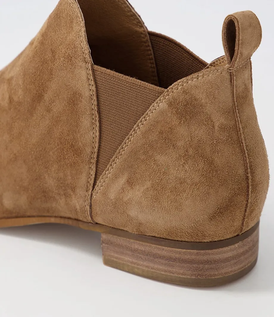 Foe Light Choc Suede Chelsea Boots