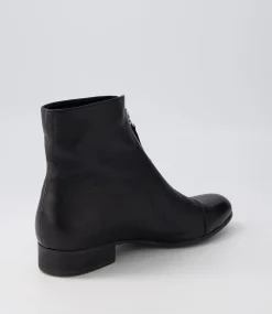 Funda Black Leather Ankle Boots