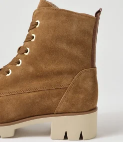 Gunter Lion Suede Lace Up Boots