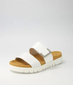 Harper Weiss Patent Leather Slides