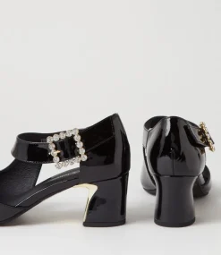 Juzy Black Patent Leather Sandals
