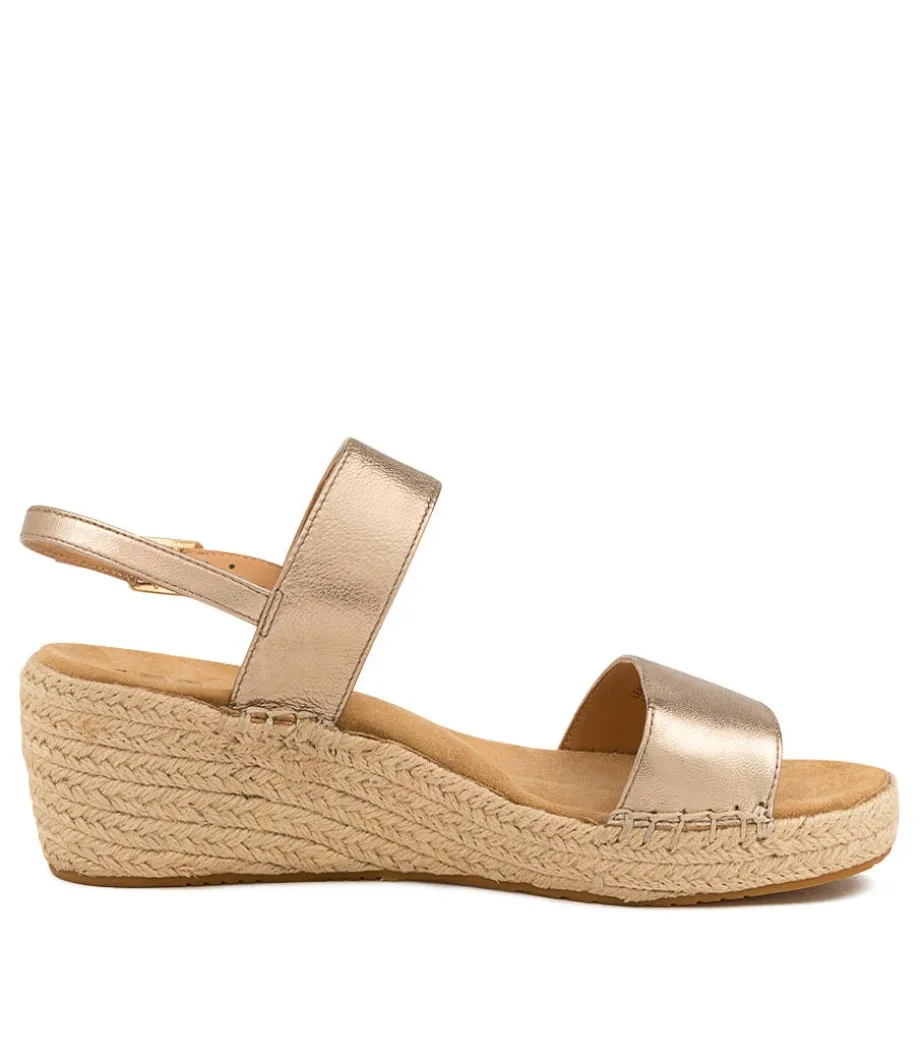 Kiarra Xw Champagne Leath