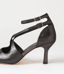 Lanyey Black Shimmer Leather Sandals