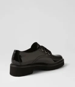 Lina Schwarz Patent Leather Lace Up Flats