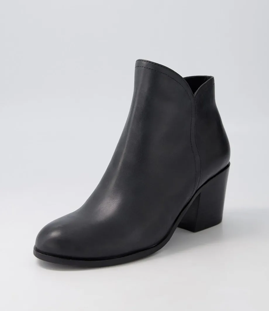Luben W Black Leather Ankle Boots