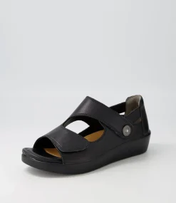 Matillda W Black Leather Sandals