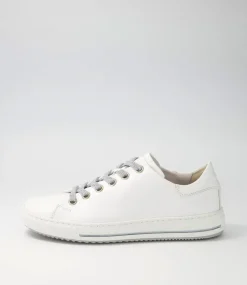 Nissy Weiss Silver Leather Sneakers