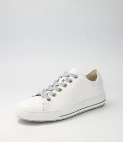 Nissy Weiss Silver Leather Sneakers