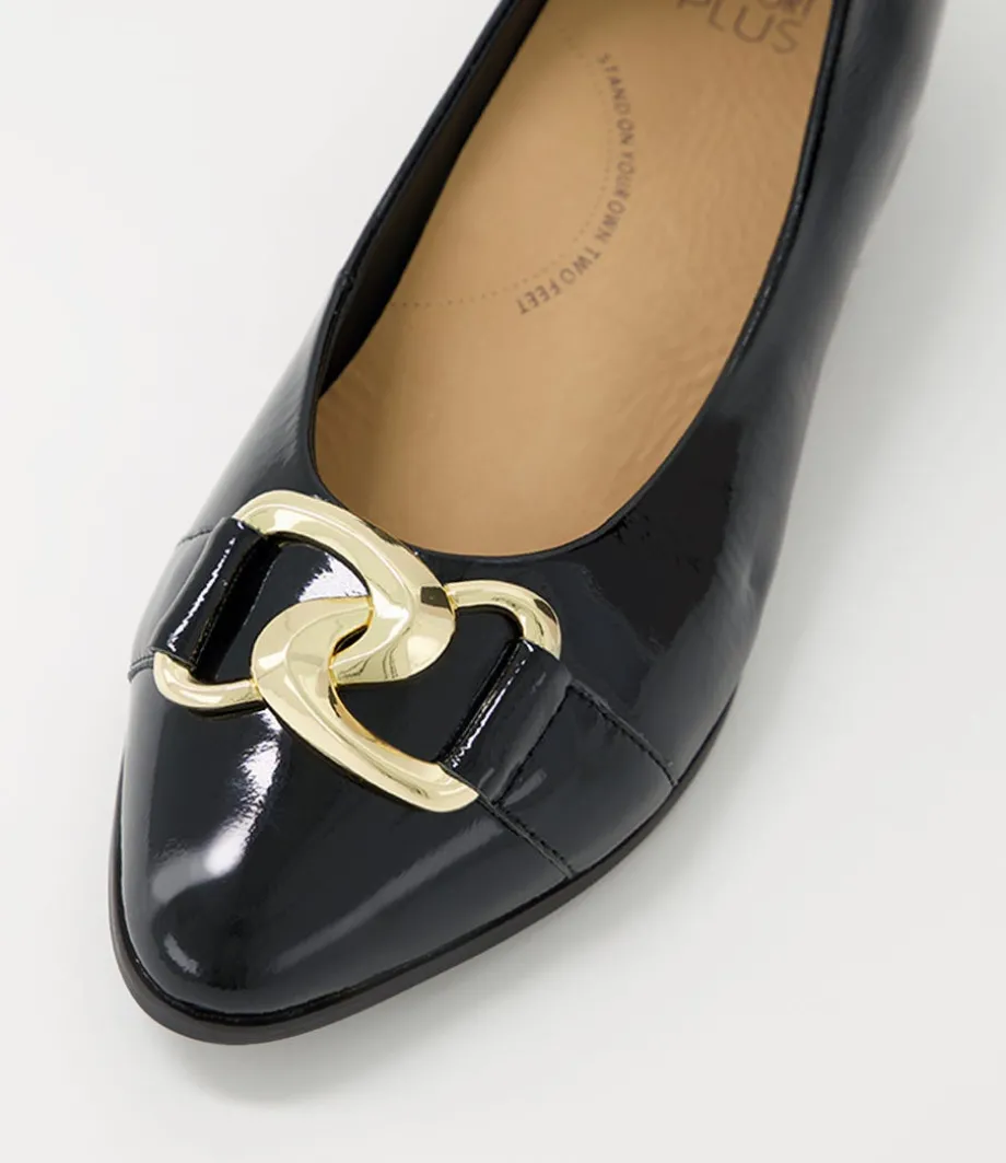Ossa Xf Black Patent Leather Ballet Flats