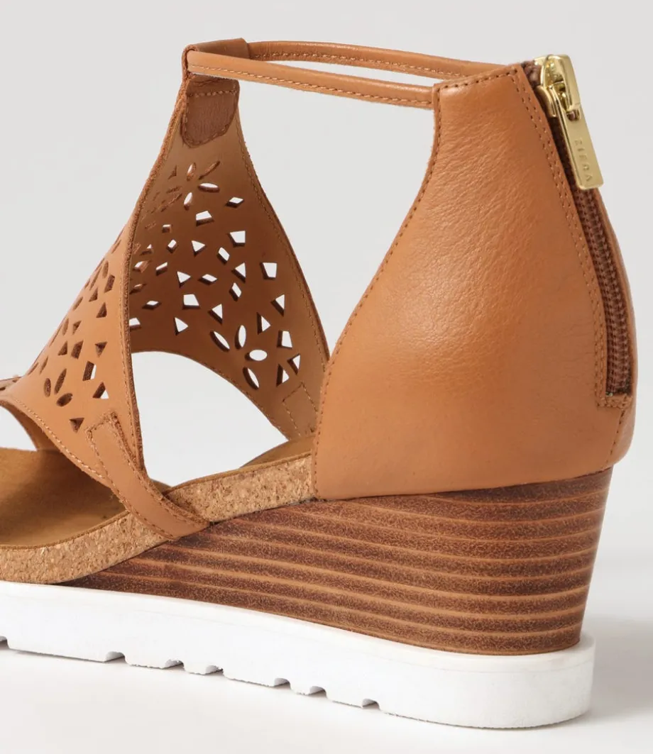 Pellie W Tan Leather Sandals
