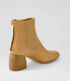 Played Light Tan Natural Leather Chelsea Boots
