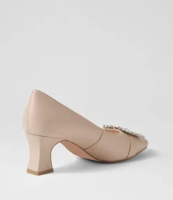 Pronda Nude Leather Heels