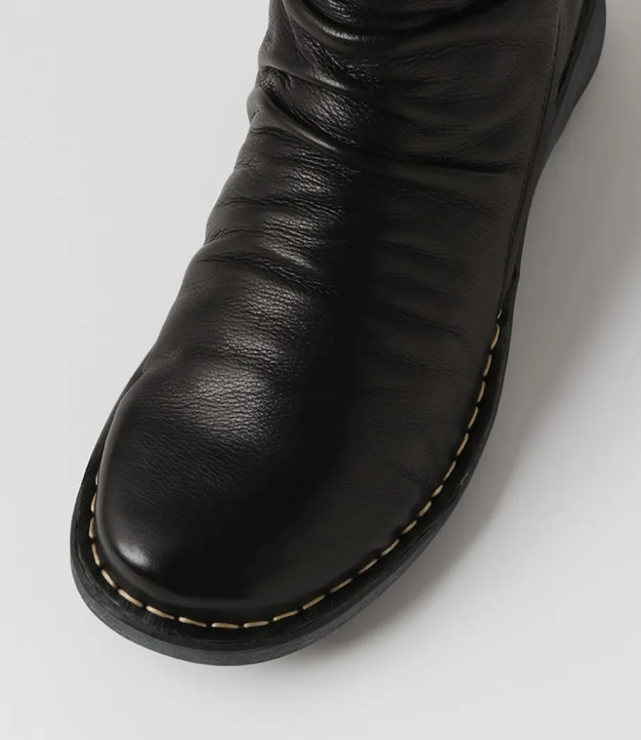 Rarar Black Leather Ankle Boots