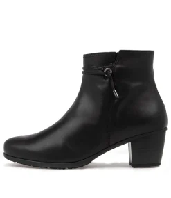Rena Schwarz Leather Ankle Boots