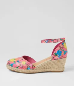 Rylen Hot Pink Flowermania Leather Wedges