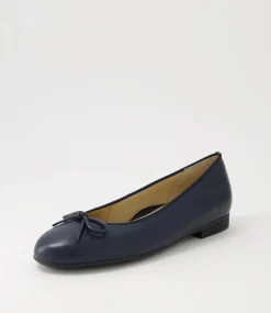 Sardinia 29 Blau Leather Ballet Flats