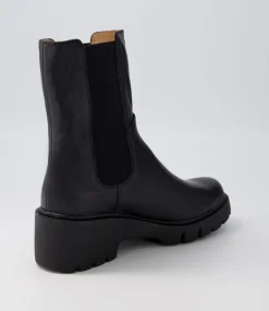 Unita Black Leather Chelsea Boots