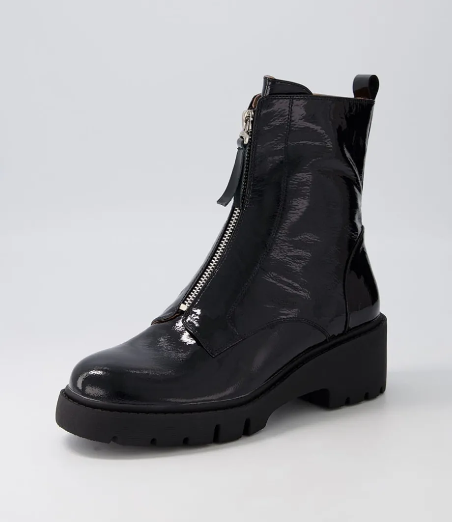Uruba Black Patent Leather Ankle Boots