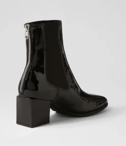 Werdy Black Patent Leather Chelsea Boots