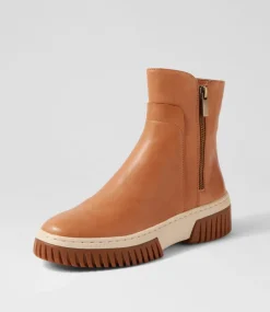 Yeliza Tan Vanilla Gum Sole Leather Ankle Boots